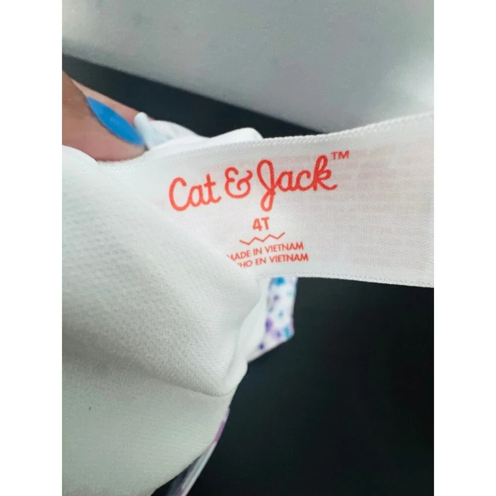 Cat & Jack like new 4t bathing suits.
